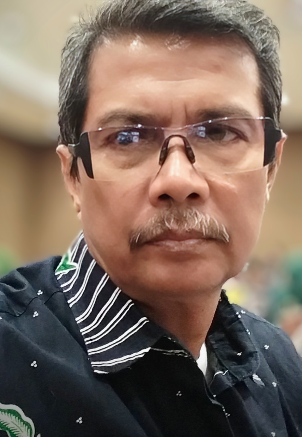 apt. Drs. Risa Kota Putra, M.Si